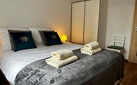 Tresor Pulaskiego Apartments
